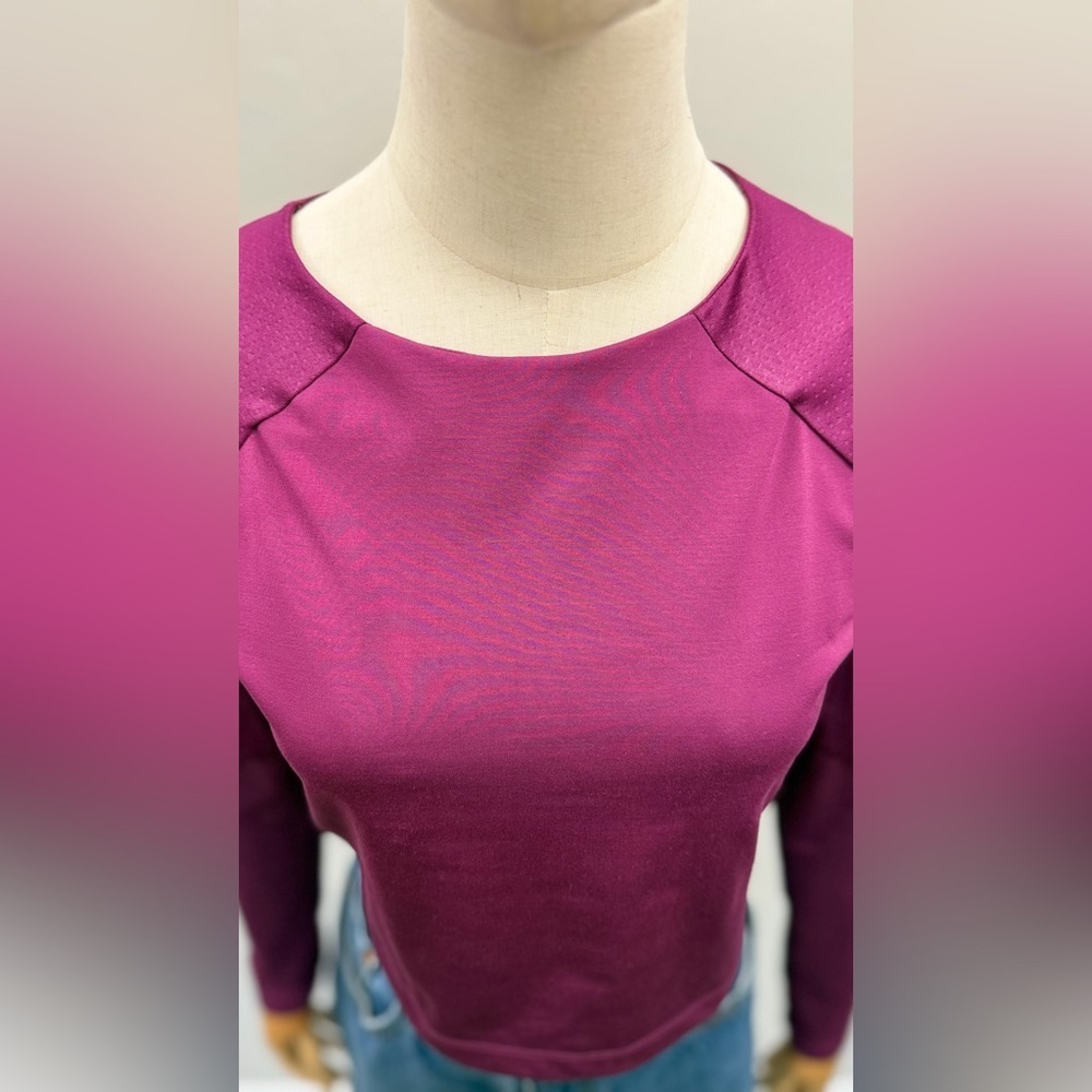 ASICS Purple Long Sleeve Crop Top Athletic Shirt Size S - Picture 3 of 13